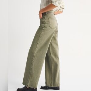 Abercrombie And Fitch High Rise Wide Leg Jeans